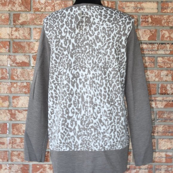 CHICO'S Sweater - Picture 6 of 7